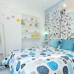 Casa Madere- Ideal Couples - & Cosy -train Station - Tram & Supermarkets-balcony- Washing-machine-ac Nizza