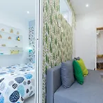 Apartman Casa Madere- Ideal Couples - & Cosy -train Station - Tram & Supermarkets-balcony- Washing-machine-ac Nizza