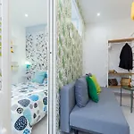 Casa Madere- Ideal Couples - & Cosy -train Station - Tram & Supermarkets-balcony- Washing-machine-ac Nizza